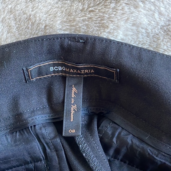 BCBG black slacks two pockets in front two pockets in the back size 8 - Picture 4 of 14